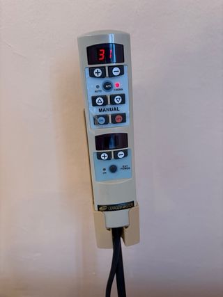 Camilla de automasaje eléctrica CERAGEM Máster.