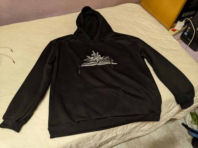 Felpa nera con cappuccio. Shein Taglia XL