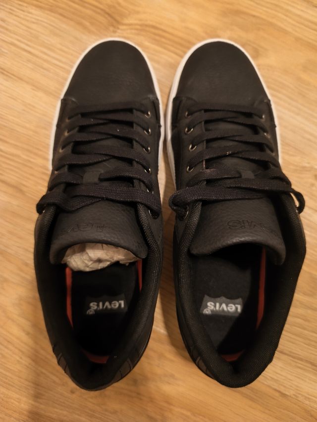 Zapatillas Levi's Negras