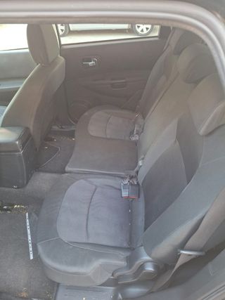 Nissan Qashqai+2 2012