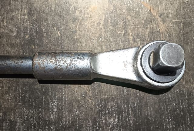 Llave de carraca 1 pulgada Palmera 262.195CRV