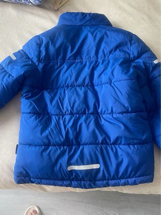 Chaqueta azul acolchada talla M