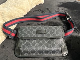 Riñonera Gucci Negra y Gris