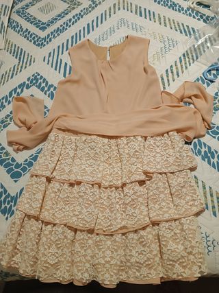 Vestido niña rosa nude sin mangas volantes de enca
