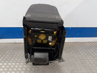 ASIENTO DELANTERO DERECHO SEAT TOLEDO (5P2)