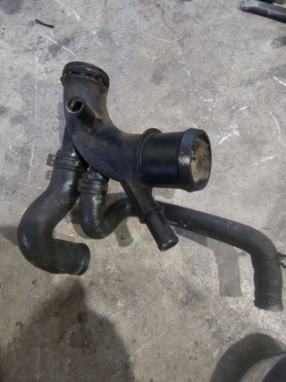 Codo distribucion anticongelante Jeep 2.8 CRD