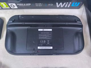 Nintendo Wii U Negra + Super Mario Bros U 