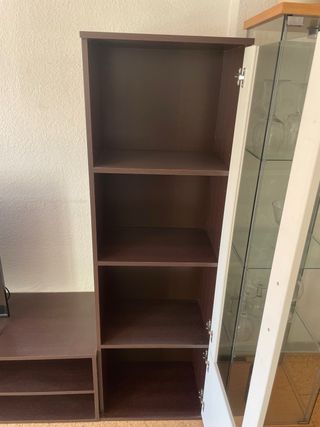 Mueble de salón madera y cristal