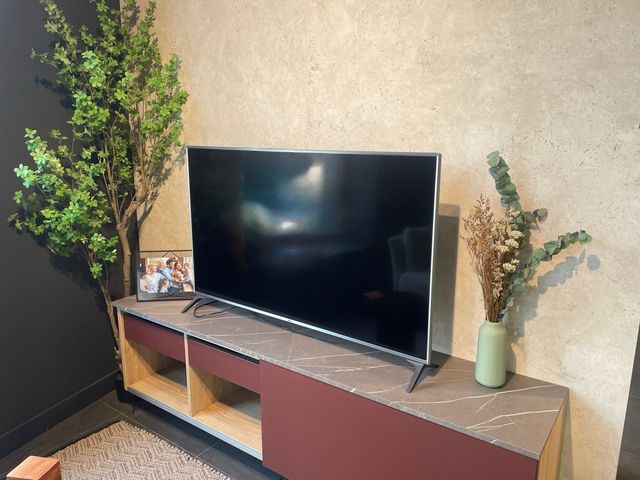 Mueble TV Liquidación de Exposición