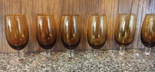 Copas de jerez de cristal ámbar