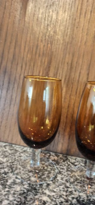 Copas de jerez de cristal ámbar