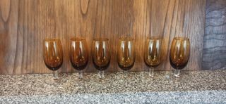 Copas de jerez de cristal ámbar