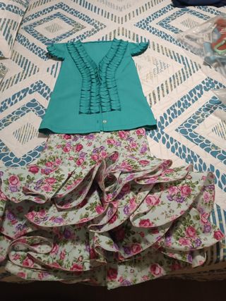 Conjunto flamenca falda y camisa