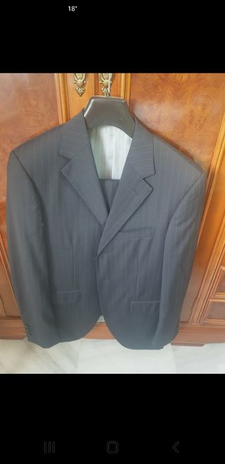 Traje de caballero a rayas