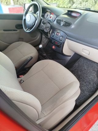 Renault Clio 2006