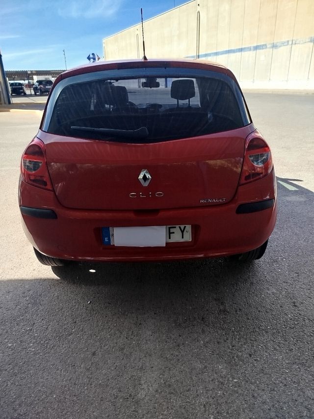 Renault Clio 2006