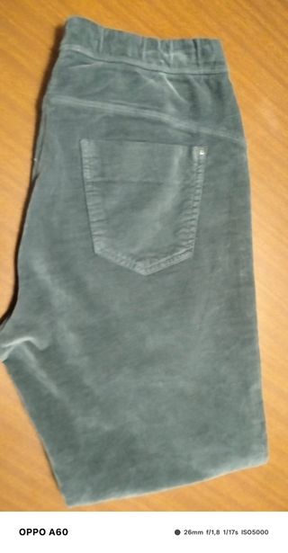 Pantaloni donna in velluto grigio