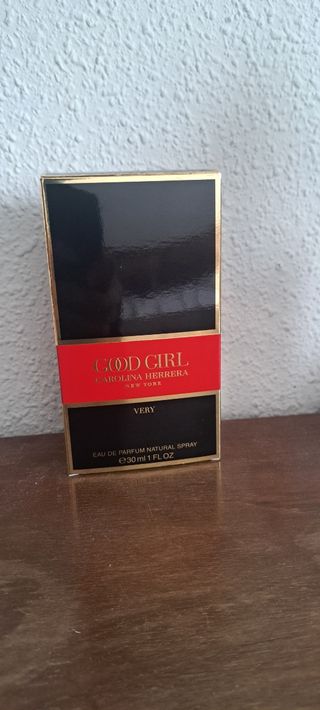 Perfume Carolina Herrera Good Girl Very 30ml