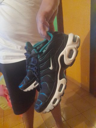 Zapatillas Nike Air Max Plus TN Negras y Verdes