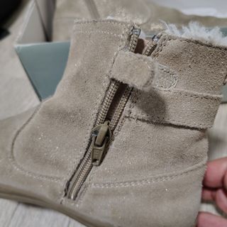 Botas Beige y Doradas Niña