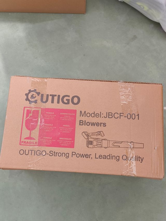 Soplador de Hojas Inalámbrico CUTIGO + 2 Baterías