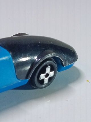 COCHE DE COLECCIÓN PINEWOOD DERBY 1/64