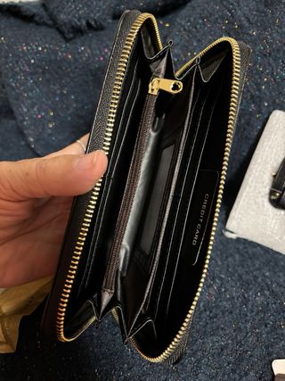 Cartera, monedero y tarjetero con flores