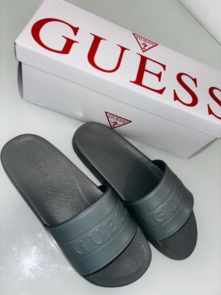 Chanclas Guess Talla 41 Gris