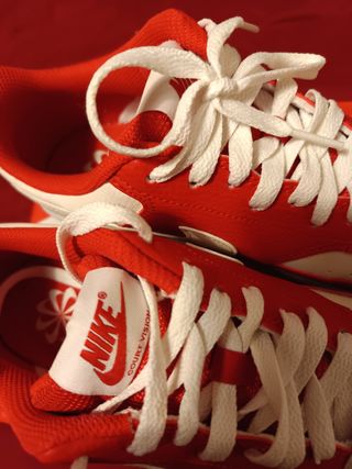 Zapatillas Nike Court Vision Low Rojas y Blancas