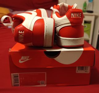Zapatillas Nike Court Vision Low Rojas y Blancas