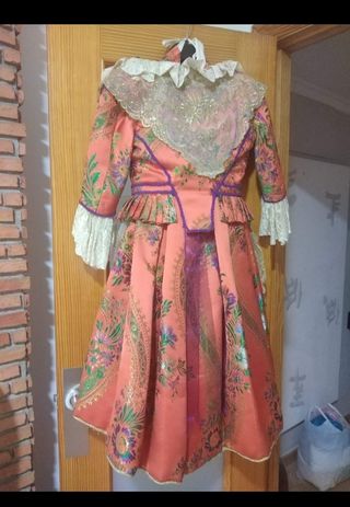 Traje de Fallera 

