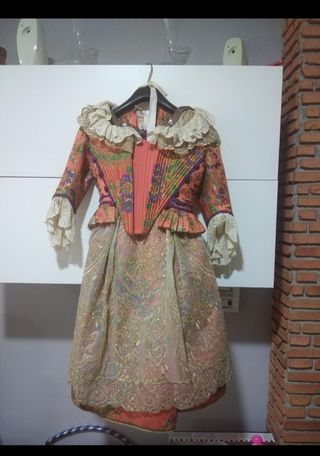 Traje de Fallera 

