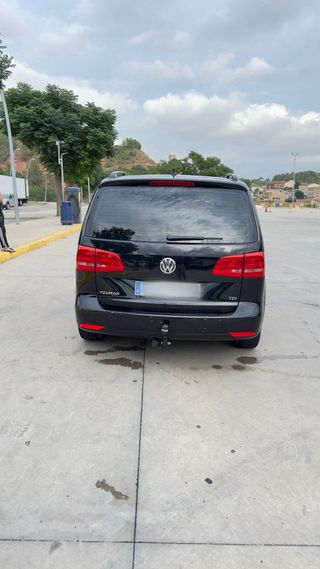 Volkswagen Touran 1.6 TDI 2013 – Manual 6v, diésel