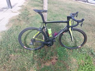 Bicicleta carretera carbono Pinarello