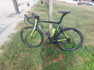 Bicicleta carretera carbono Pinarello