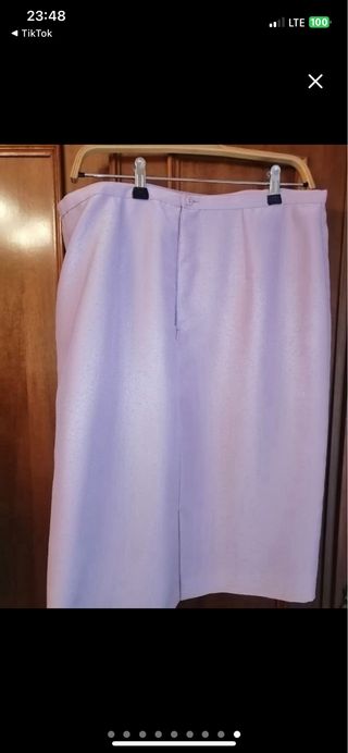Traje de fiesta rosa maquillaje con top y chaqueta
