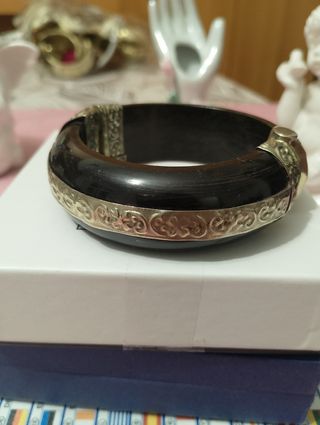 Bracciale etnico vintage nero e oro