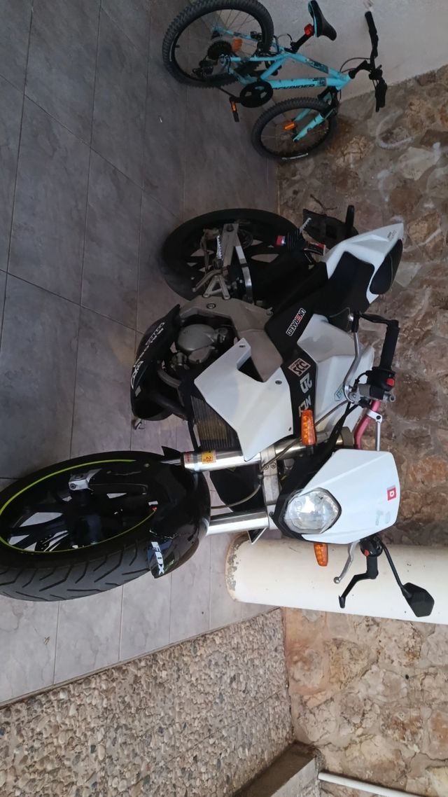 Derbi GPR Nude