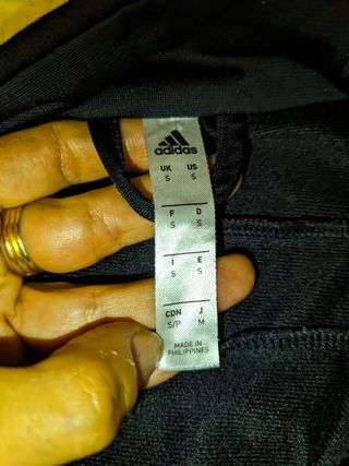 Chaqueta Chandal Adidas Negra + Regalo Superstar 