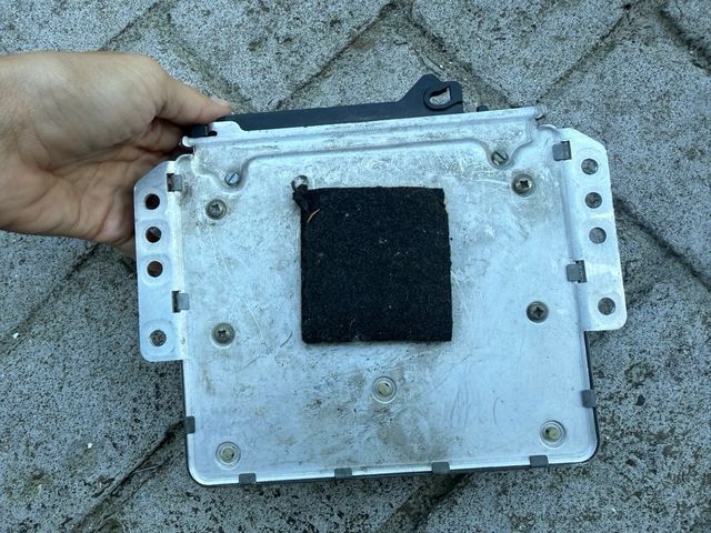 Centralita Bosch Motronic BMW E30 316i