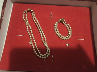 Aderezo de fallera dorado y perlas