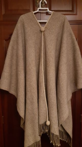 Poncho de lana Grazalema