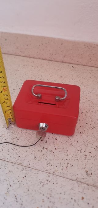 Caja Fuerte Metálica Roja