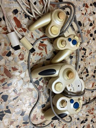 Mandos tipo Dreamcast (Nintendo) para game cube
