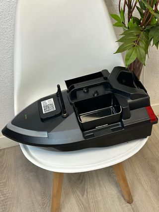Barco cebador carpfishing nuevo