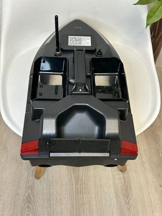Barco cebador carpfishing nuevo