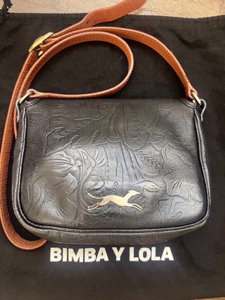 Bolso Bimba y Lola . Piel . Asa Regulable.