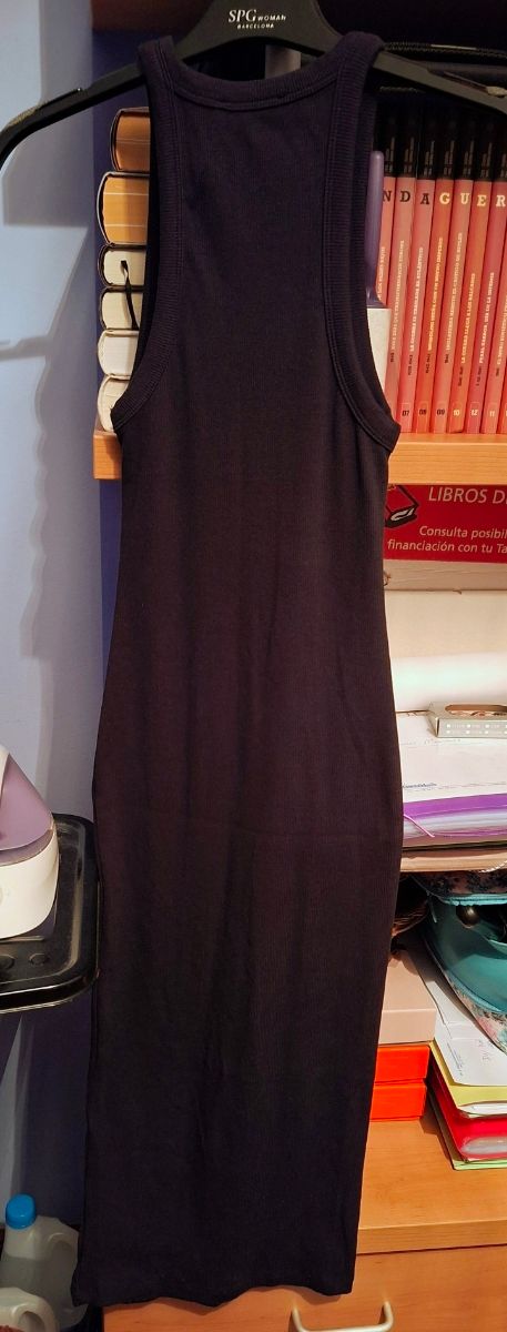 Abito tubolare nero a costine