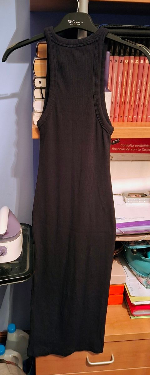 Abito tubolare nero a costine