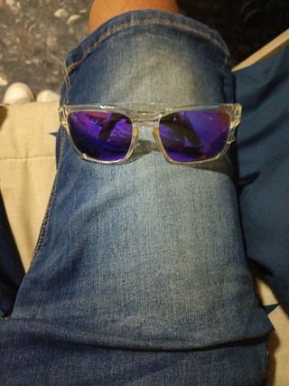 Gafas de sol hombre transparentes
Pago en mano